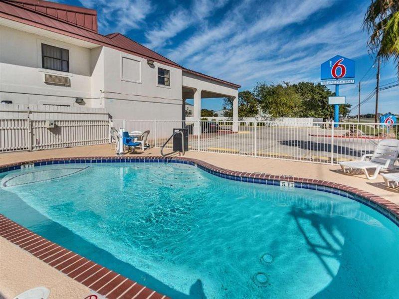 Motel 6-San Marcos, Tx - North Buitenkant foto