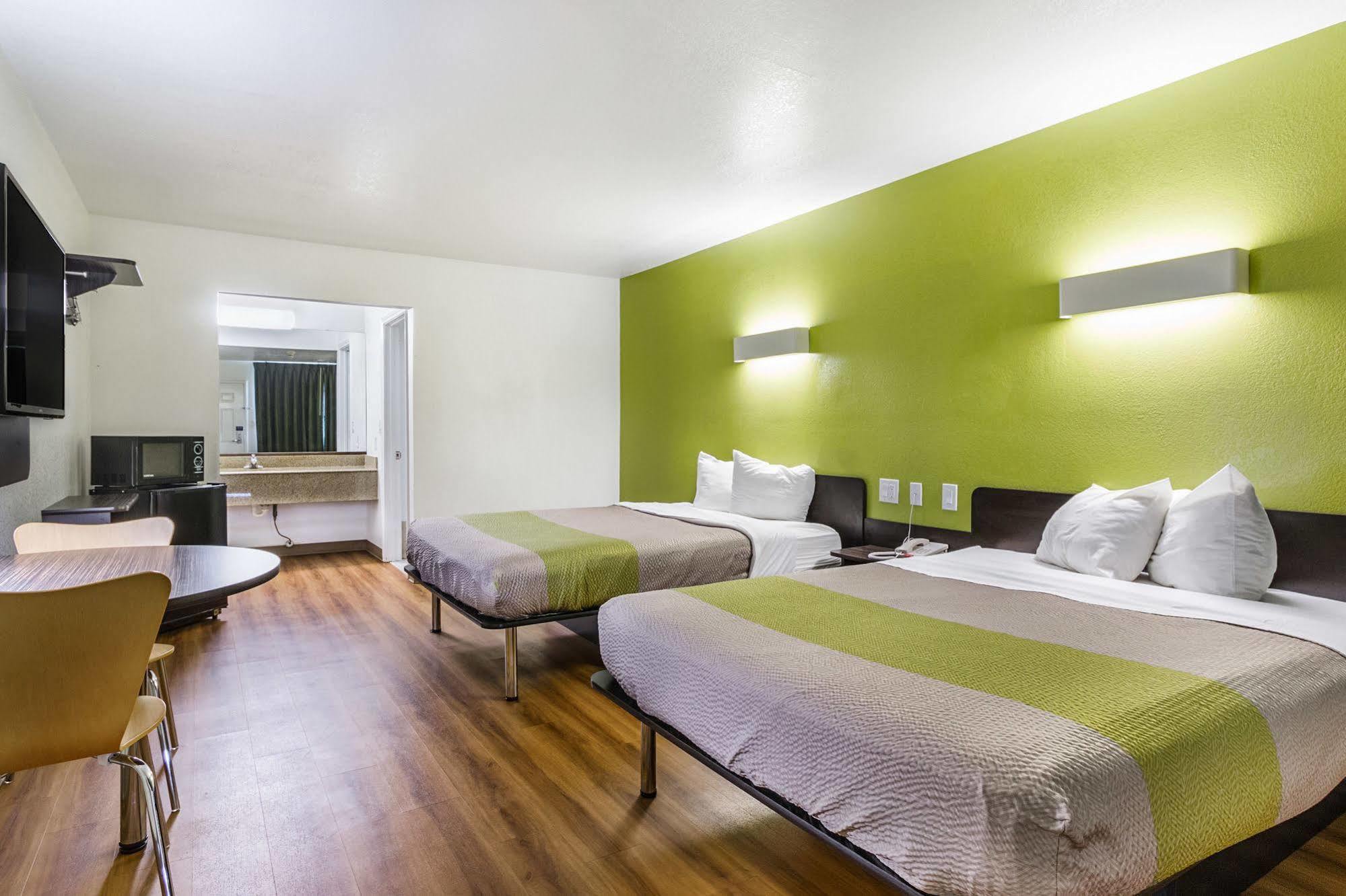 Motel 6-San Marcos, Tx - North Buitenkant foto